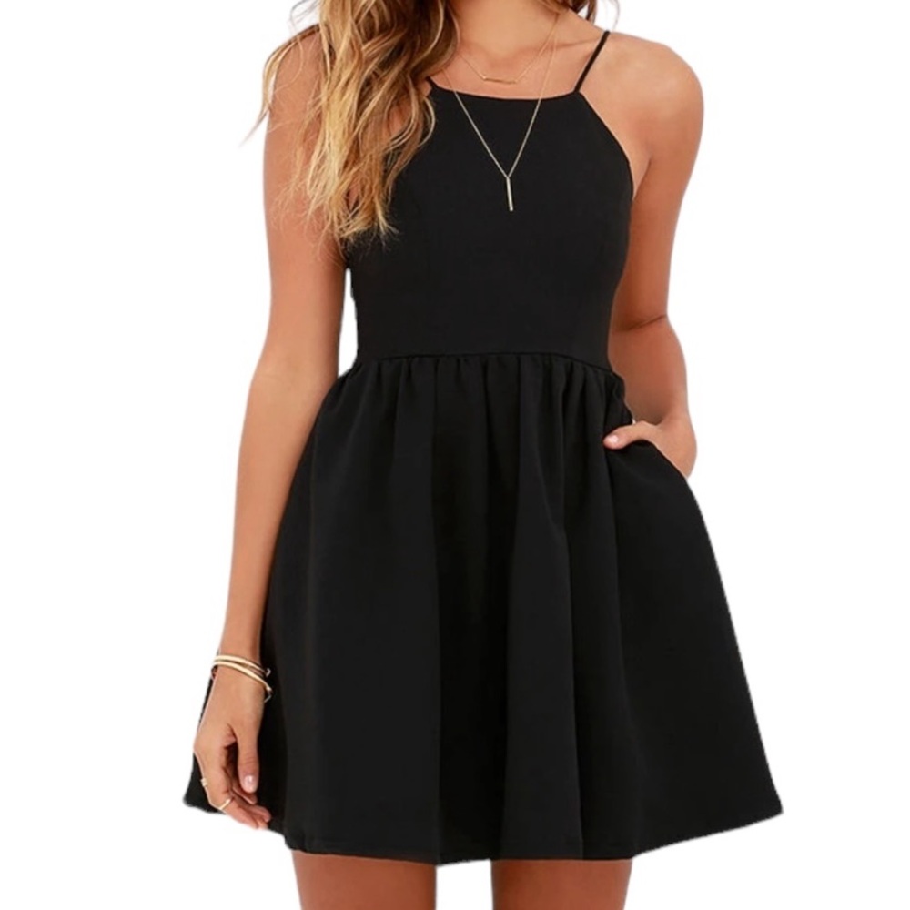 Lulu’s Chic Freely Black Backless Tulle Lined Square Neck Skater Dress XL EUC